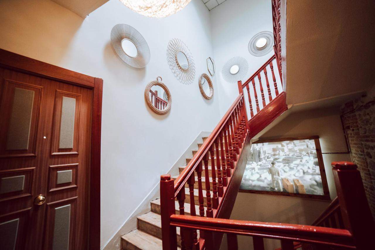 Albany Ancha Otel León Dış mekan fotoğraf Interior of the house